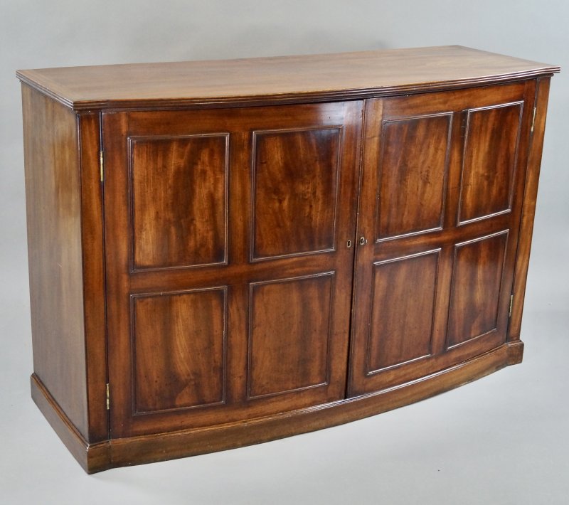 An Unusual George III Bow-Fronted Cupboard - Image 2
