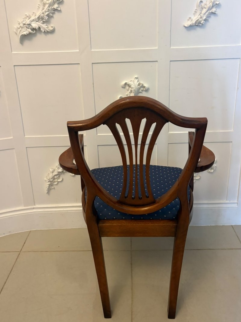 Antique Set of 12 Mahogany Shield Back Dining Chairs – 10 Dining Chairs & 2 Carvers - Image 19