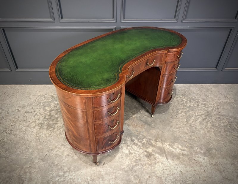 Edwardian Mahogany Kidney Shaped Desk