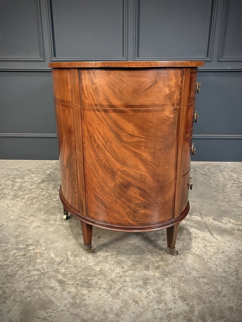 Edwardian Mahogany Kidney Shaped Desk - Image 8