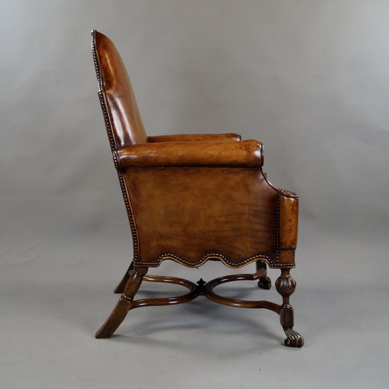 A 18Th Century Style Walnut & Leather Arm Chair - Image 5