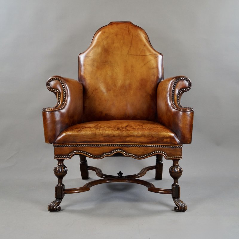 A 18Th Century Style Walnut & Leather Arm Chair - Image 6