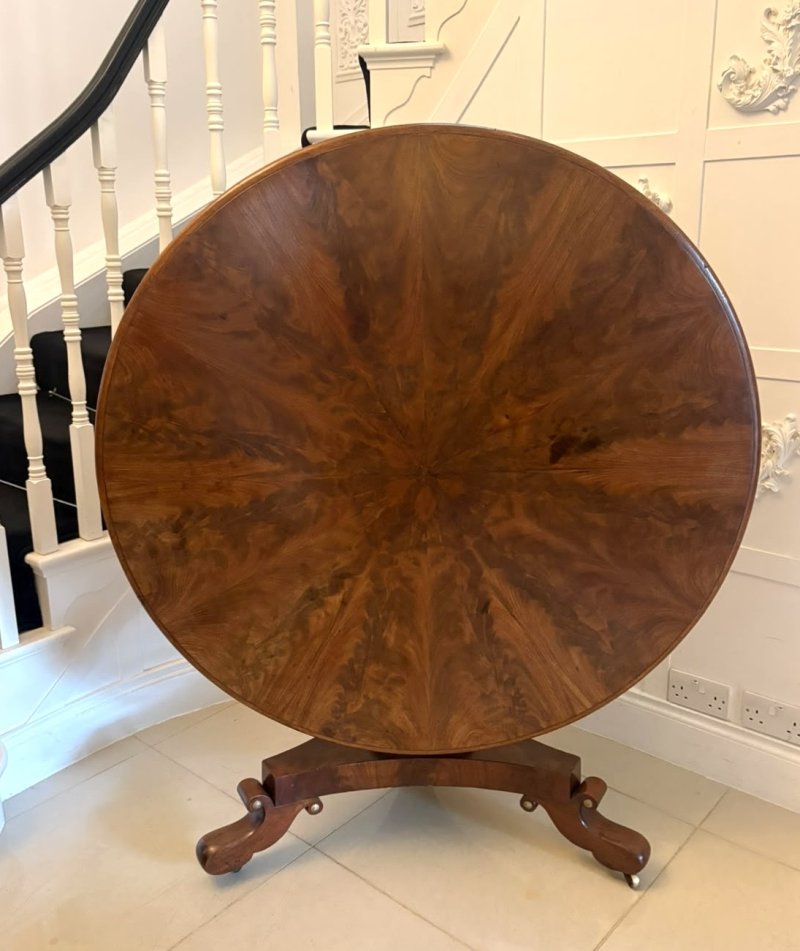 Antique Regency Figured Mahogany 6 Seater Circular Tilt-Top Dining Centre Table