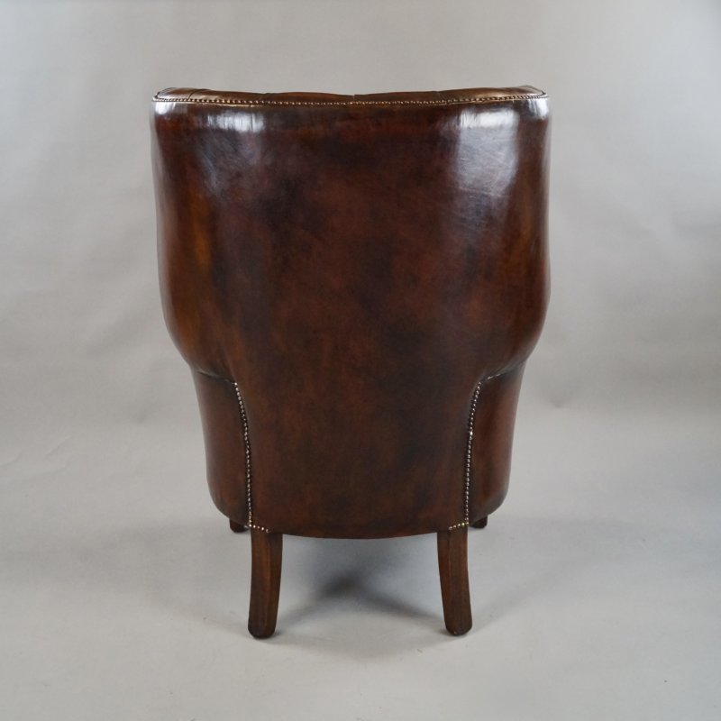 A Deep Buttoned Chestnut Brown Barrel Back Wing Chair - Image 4