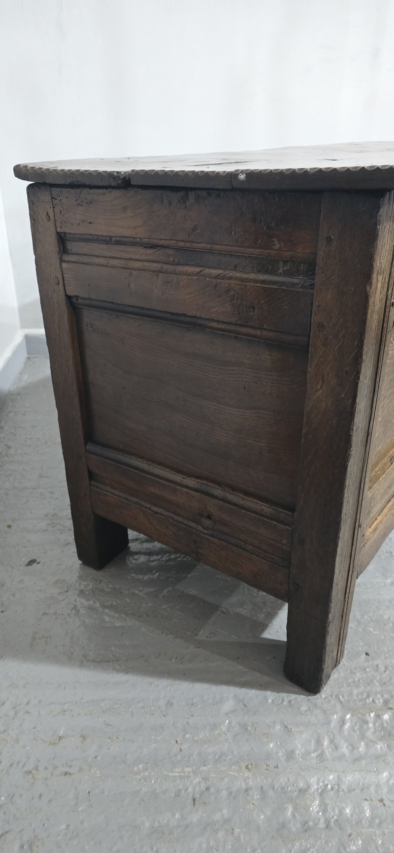 Georgian Oak Coffer - Image 4