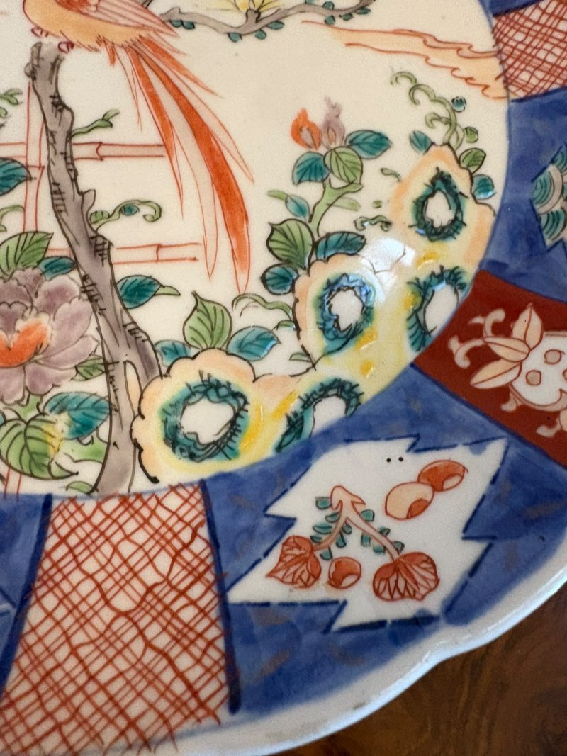 Antique Japanese Meiji Imari Porcelain Plates with Exotic Birds – Pair - Image 10