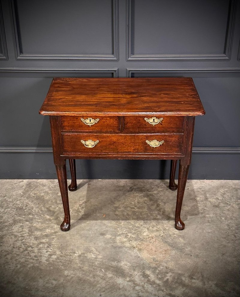 Queen Anne Oak Lowboy