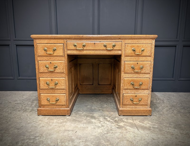 19th Century Oak Kneehole Desk - Image 6
