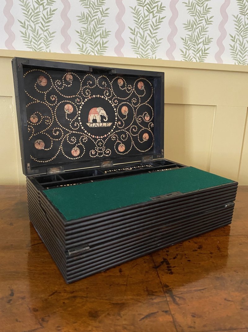 Ebony writing slope - Image 14