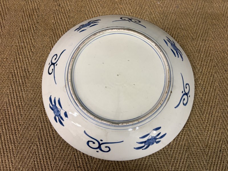 Large 19th Century Imari Charger - Image 6