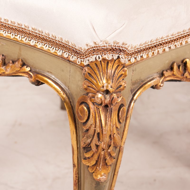 Decorative Pair Of Painted And Gilded Continental 19thC Stools - Image 9