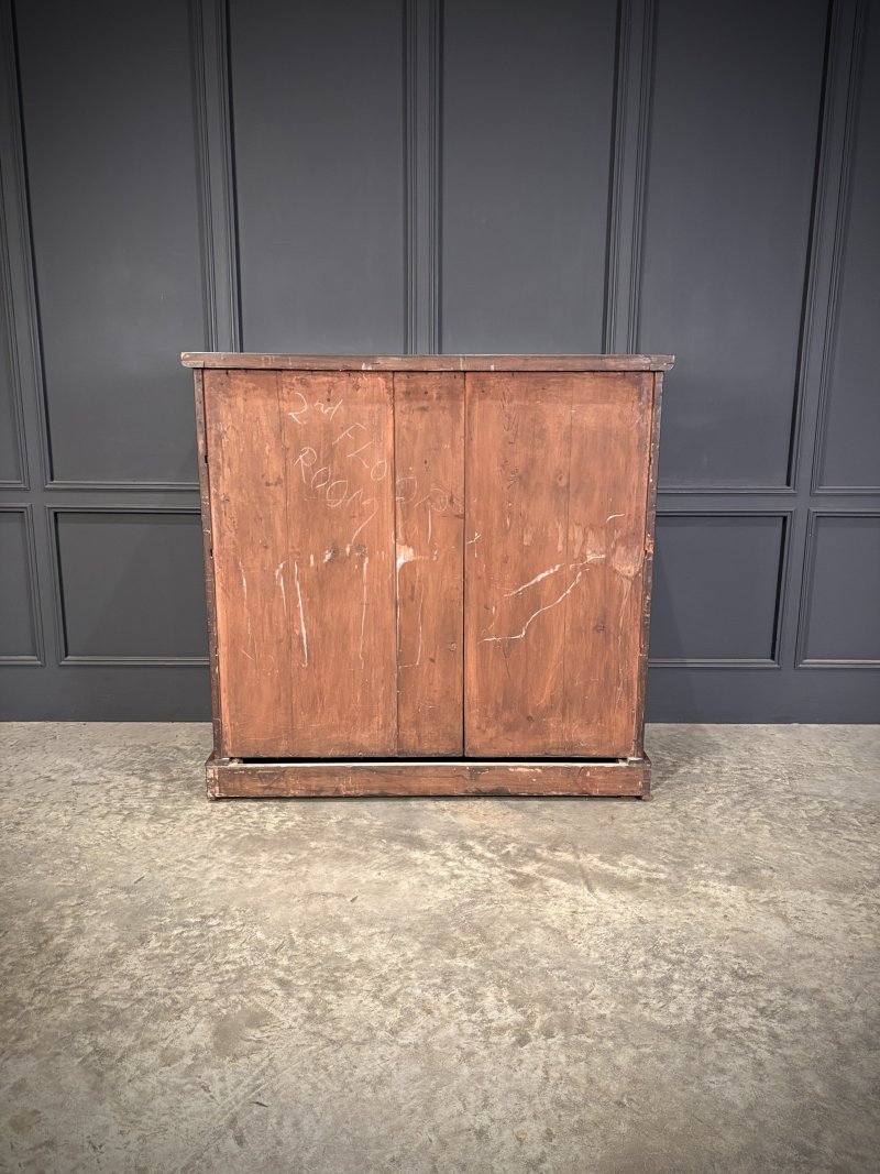 Victorian Mahogany Chest of Drawers - Image 11