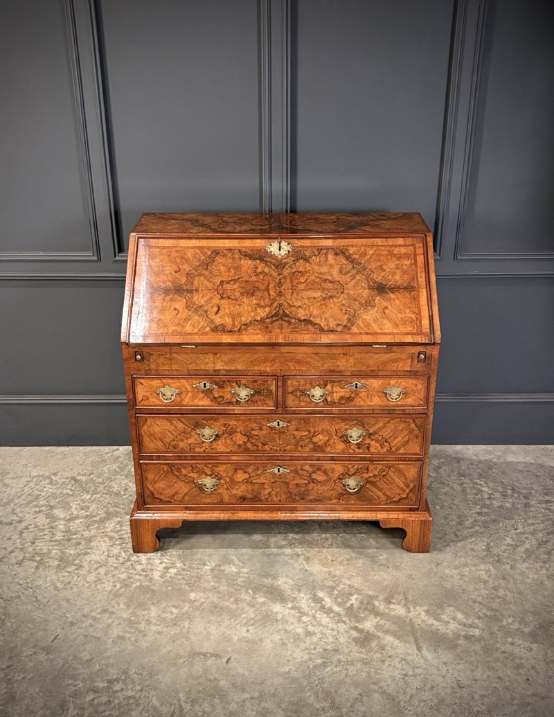 Queen Anne Figured Walnut Bureau - Image 2