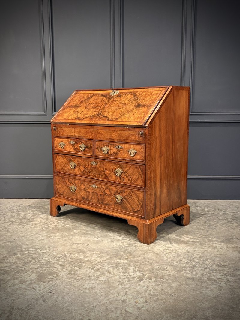 Queen Anne Figured Walnut Bureau