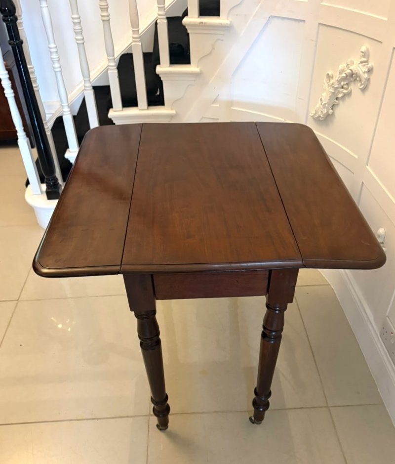 Antique Victorian Mahogany Pembroke Drop Leaf Dining Table - Image 7