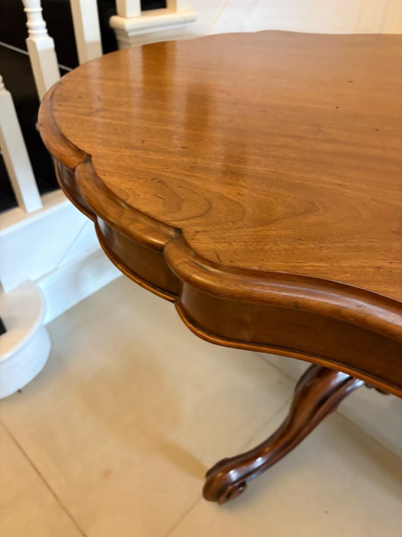 Antique Victorian Figured Mahogany Serpentine Tilt-Top Dining Centre Table - Image 7