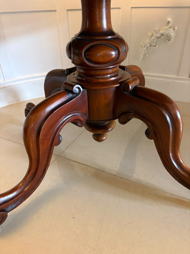 Antique Victorian Figured Mahogany Serpentine Tilt-Top Dining Centre Table - Image 12