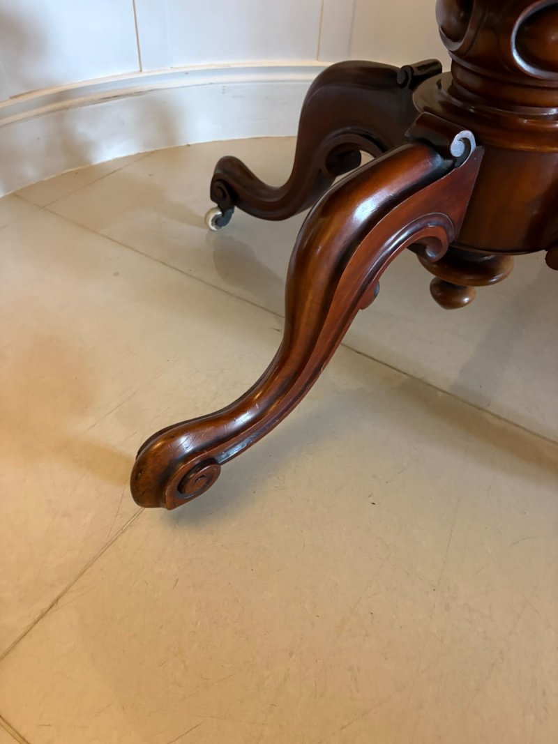 Antique Victorian Figured Mahogany Serpentine Tilt-Top Dining Centre Table - Image 9