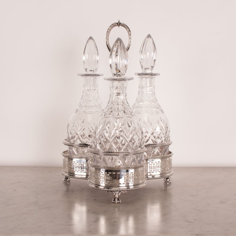 Victorian Walker & Hall Silver Plated Tantalus - Image 10