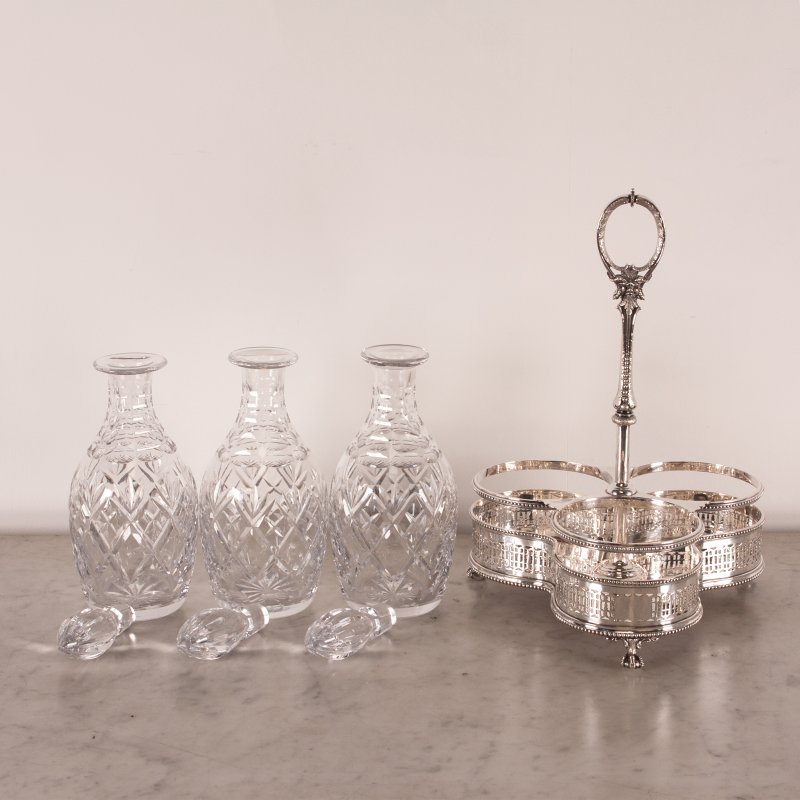 Victorian Walker & Hall Silver Plated Tantalus - Image 9