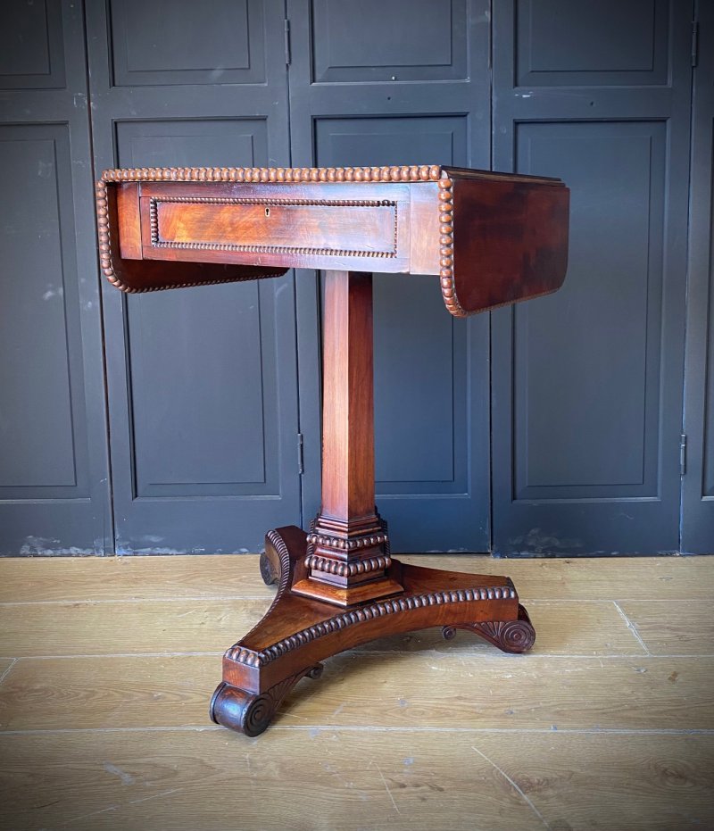 W IV mahogany pedestal side table