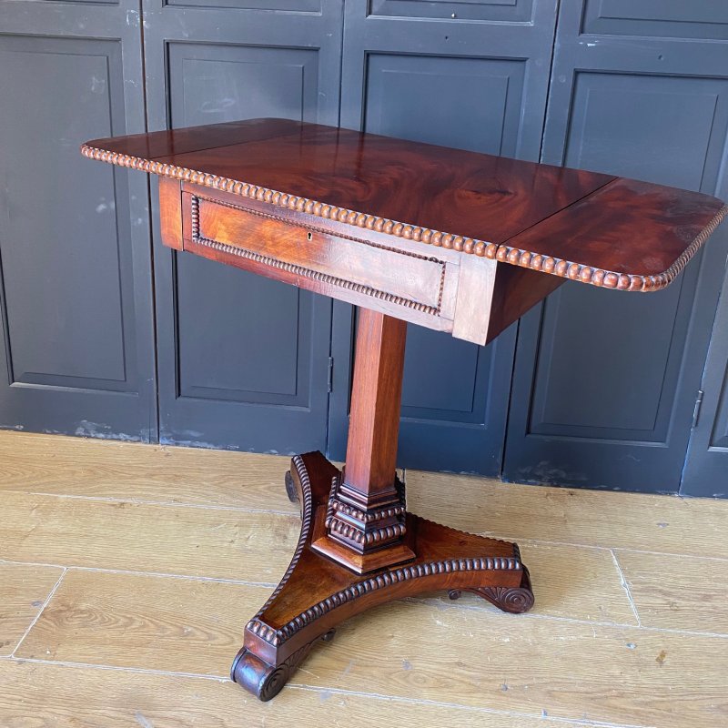 W IV mahogany pedestal side table - Image 11