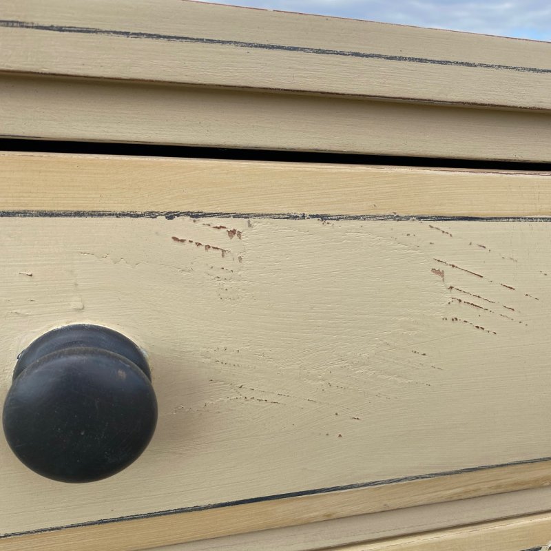Painted pine chest of drawers - Image 12