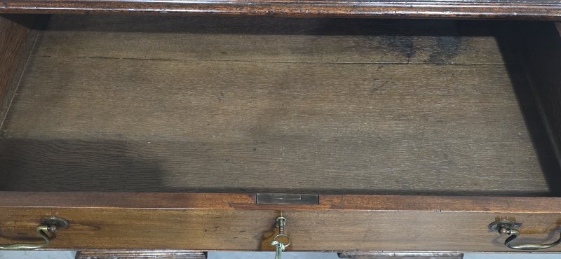 Superb Georgian Mahogany Desk - Image 15