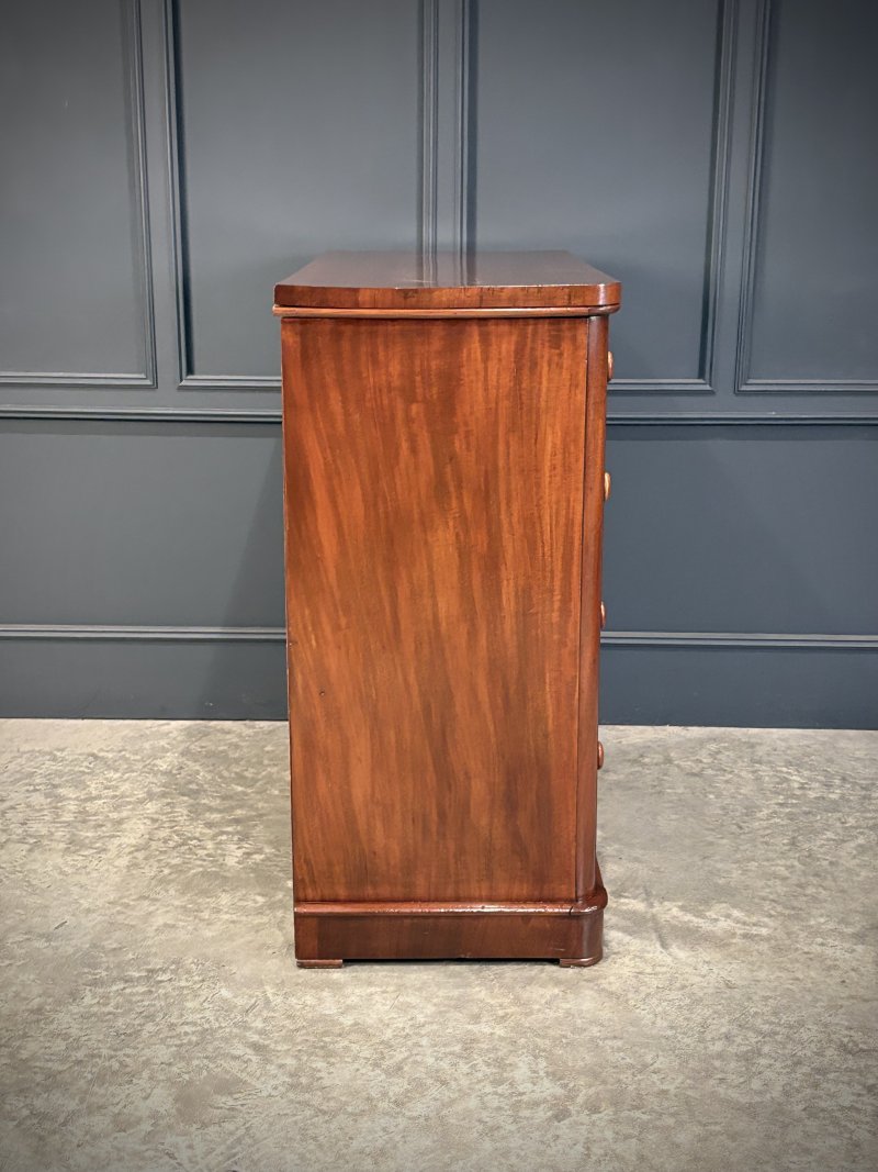 Victorian Mahogany Chest of Drawers - Image 10