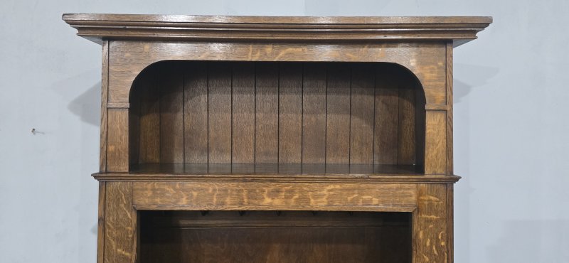 Fine Oak Hanging Hall Robe - Image 7