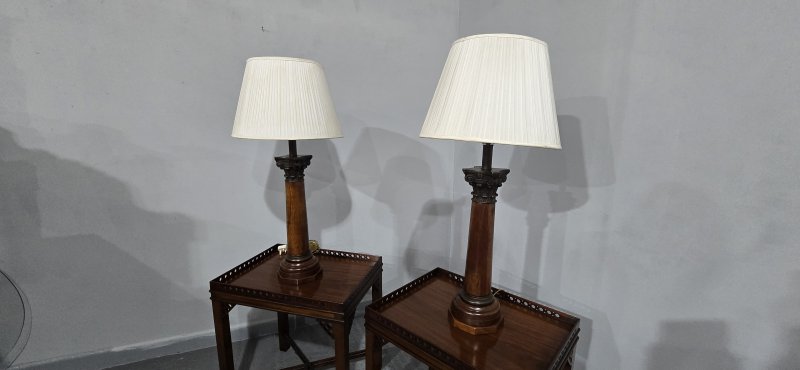 Large Pair Corinthian Oak Lamps - Image 4