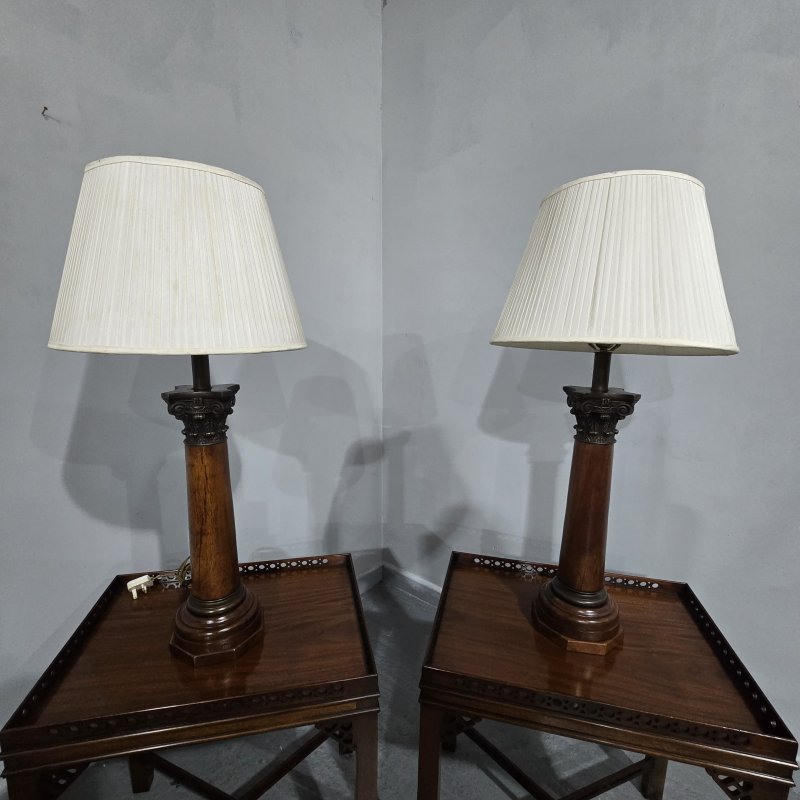 Large Pair Corinthian Oak Lamps - Image 9