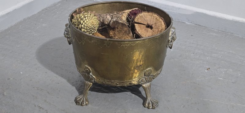 Very Good Brass Log Bin - Image 4