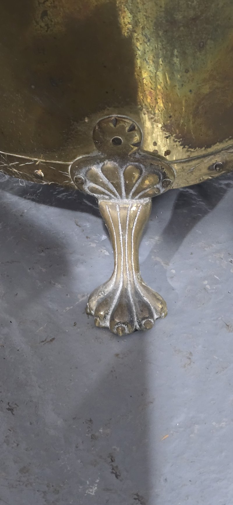 Very Good Brass Log Bin - Image 3