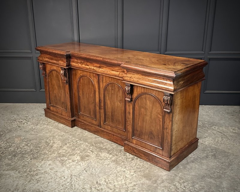 Victorian Mahogany 4 Door Sideboard - Image 10