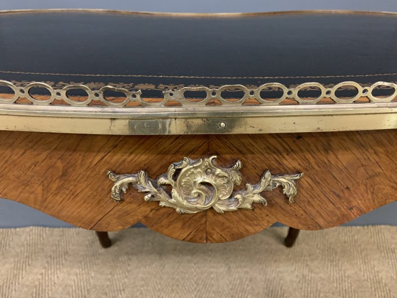 Victorian Kidney Shaped Rosewood Writing Table - Image 10