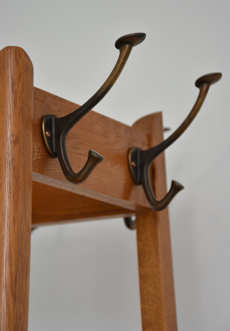 Mid-Century Modern Oak Coat Stand with Integrated Umbrella Holders and Drip Tray - Image 6