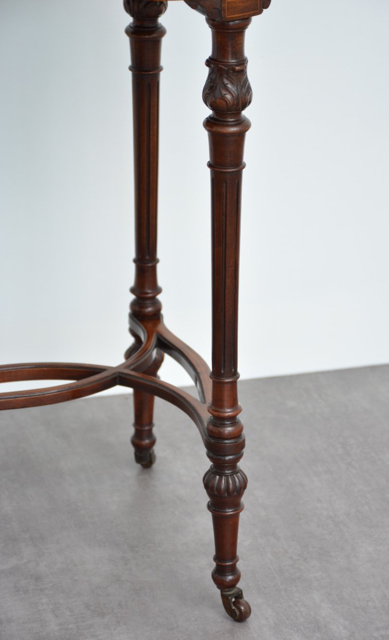 Exhibition Quality Edwardian Inlaid Mahogany Kidney Shaped Side Table - Image 9