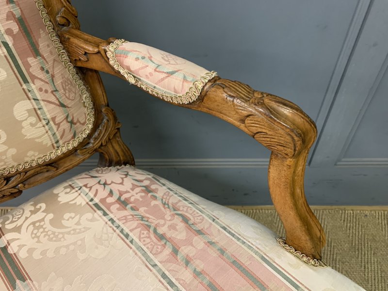 Pair of French Carved Walnut Armchairs - Image 2