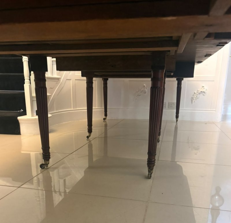Antique Regency 14 Seater Extending Dining Table Figured Mahogany with 8 Reeded Legs - Image 15