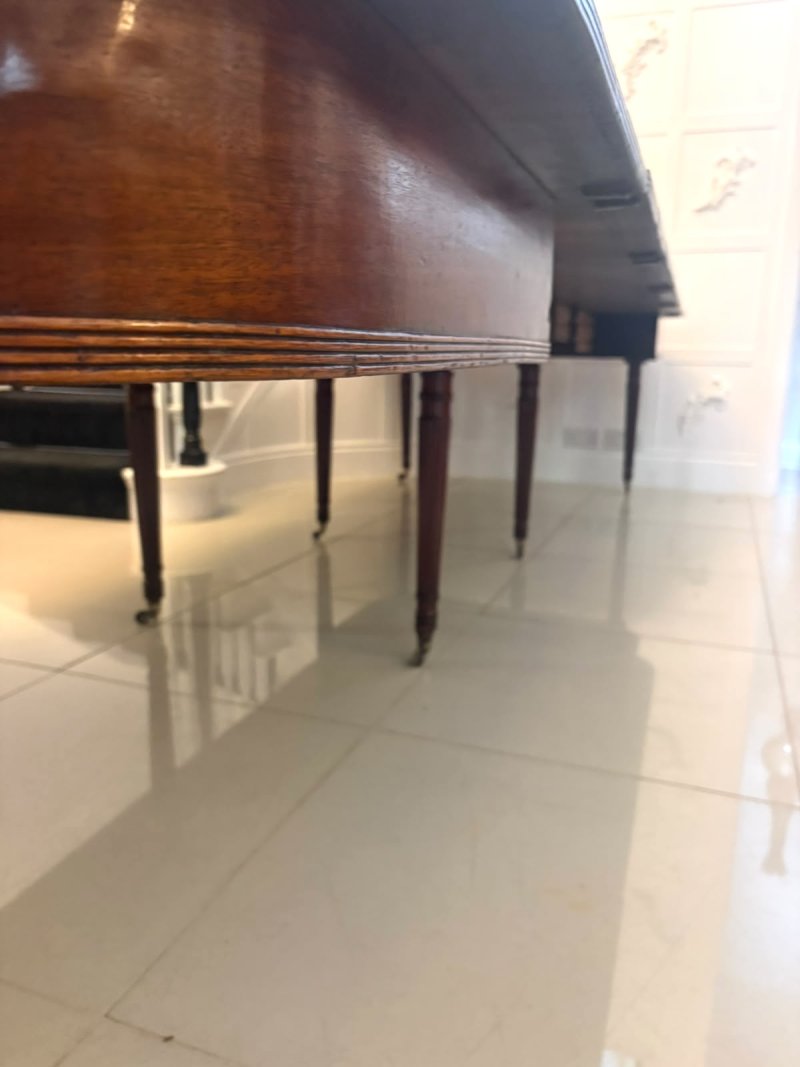 Antique Regency 14 Seater Extending Dining Table Figured Mahogany with 8 Reeded Legs - Image 12