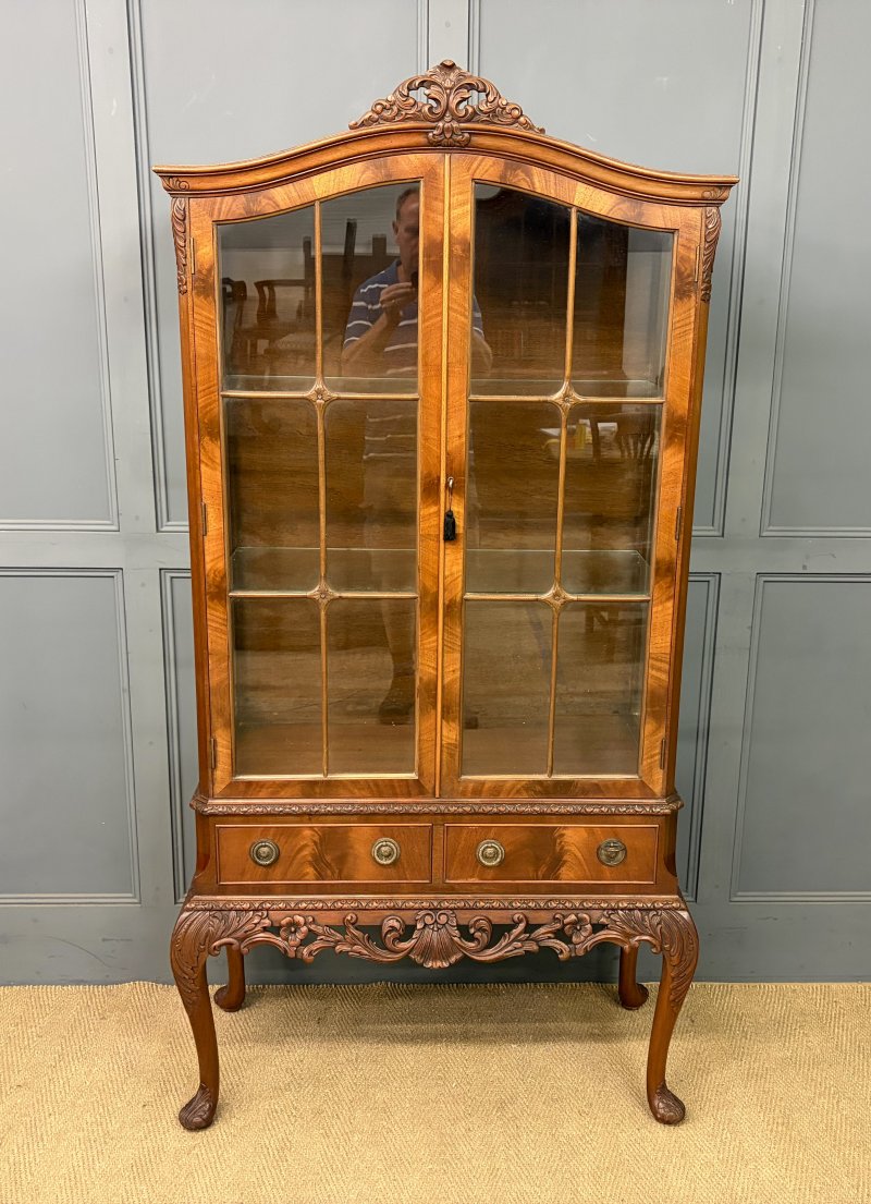 Queen Anne Style Display Cabinet by Maple & Co. - Image 5