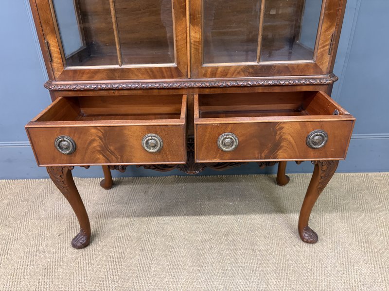 Queen Anne Style Display Cabinet by Maple & Co. - Image 21