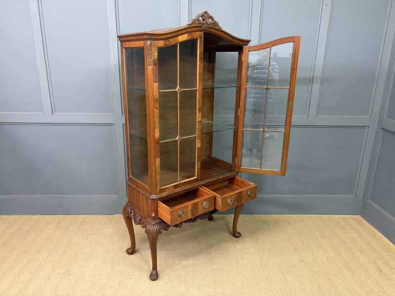 Queen Anne Style Display Cabinet by Maple & Co. - Image 8