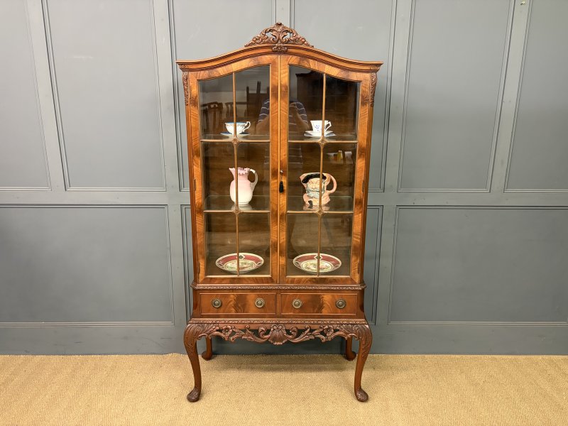 Queen Anne Style Display Cabinet by Maple & Co. - Image 3