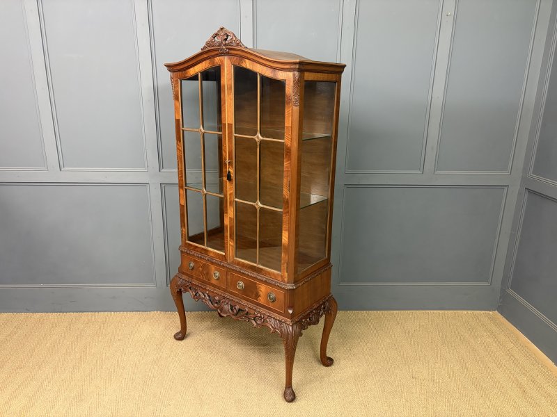 Queen Anne Style Display Cabinet by Maple & Co. - Image 2