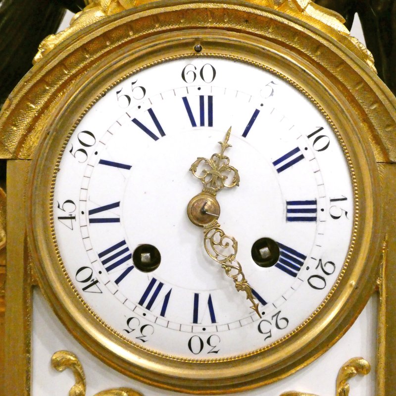French Louis XVI Style Bronze & Marble Mantel Clock by Vincenti - Image 2