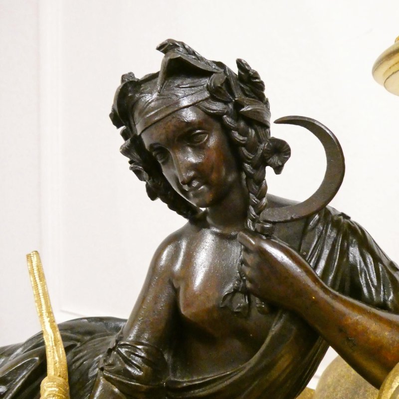 French Louis XVI Style Bronze & Marble Mantel Clock by Vincenti - Image 3