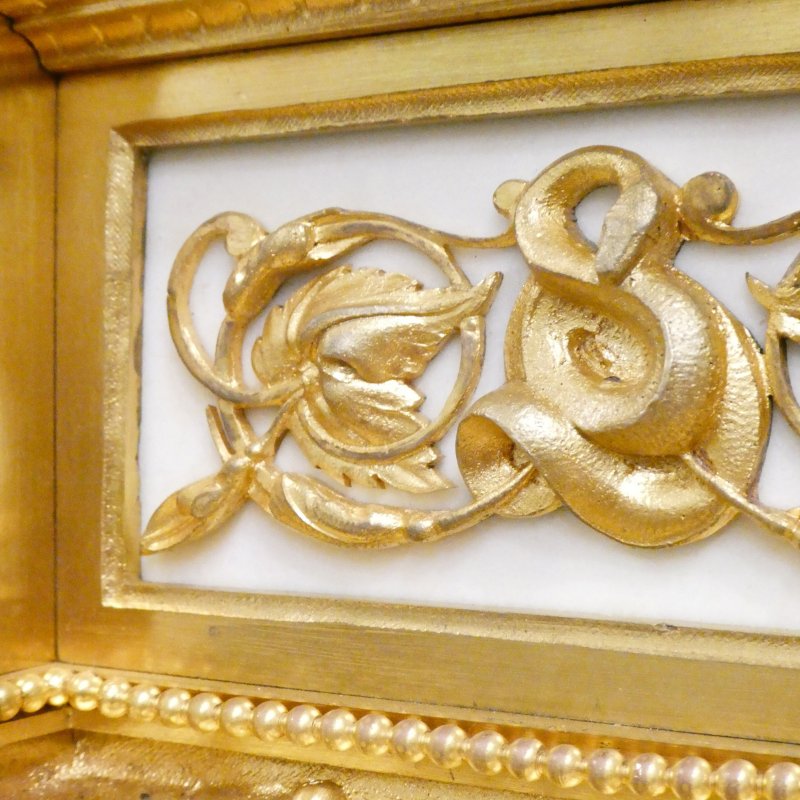 French Louis XVI Style Bronze & Marble Mantel Clock by Vincenti - Image 9