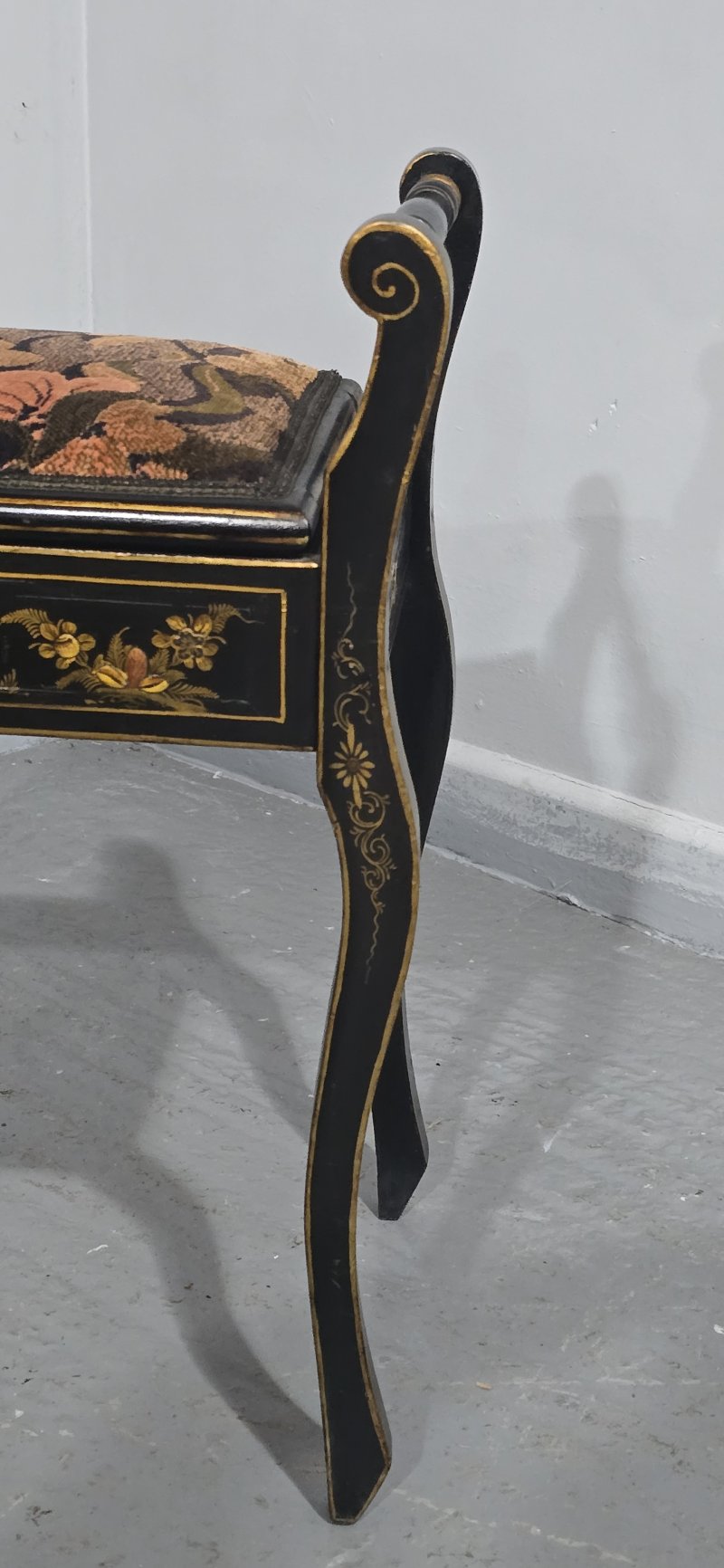 Good Chinoiserie Piano Stool - Image 3